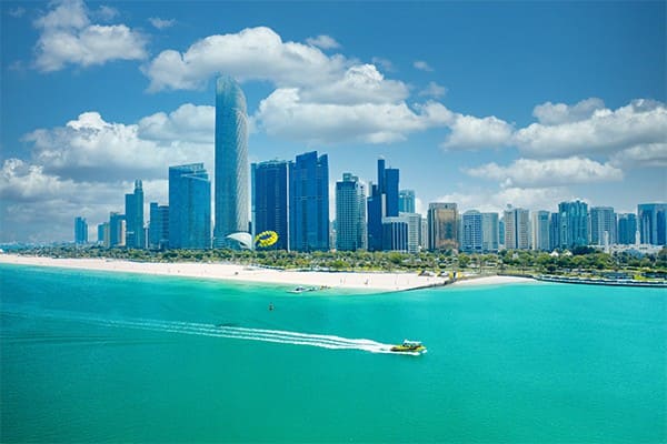 Downtown Abu Dhabi beach days