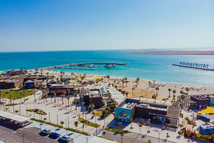 beach restaurants abu dhabi