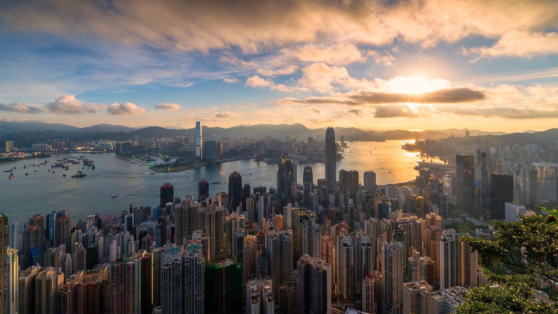 Sunrise of Hong Kong, from the Victoria Peak
