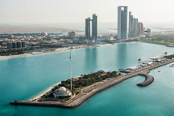 corniche in abu dhabi