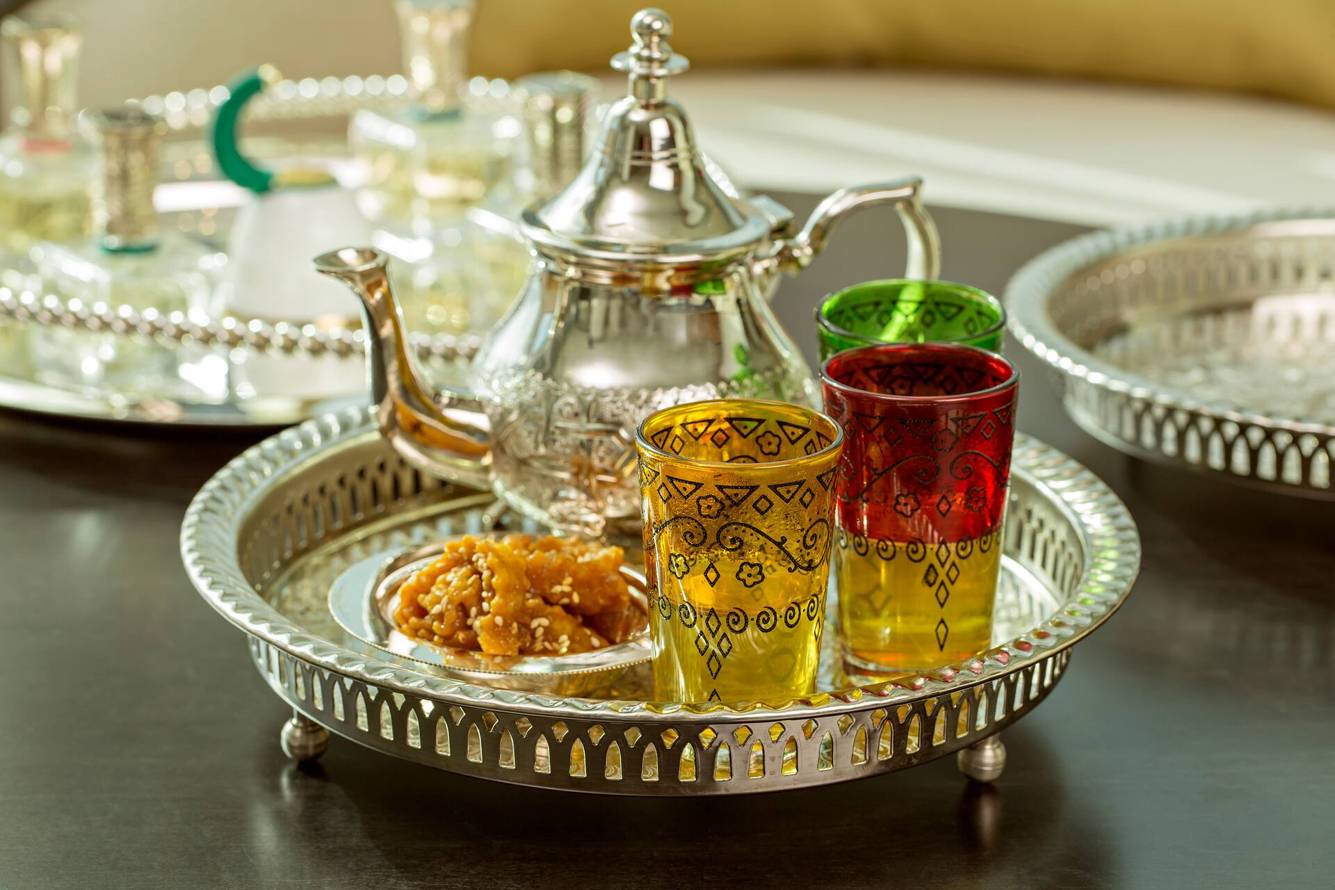 meylas abu dhabi tea setup