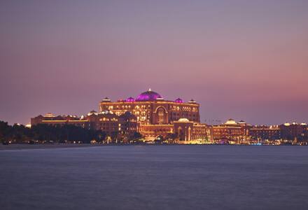 emirates-palace-abu-dhabi