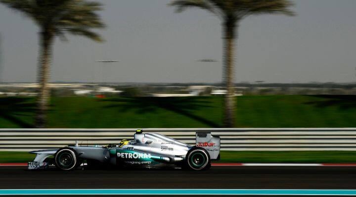 rosberg driving in abu dhab circuit 