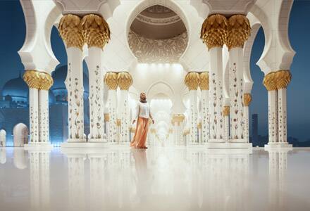 Sheikh Zayed Grand Mosque in Abu Dhabi