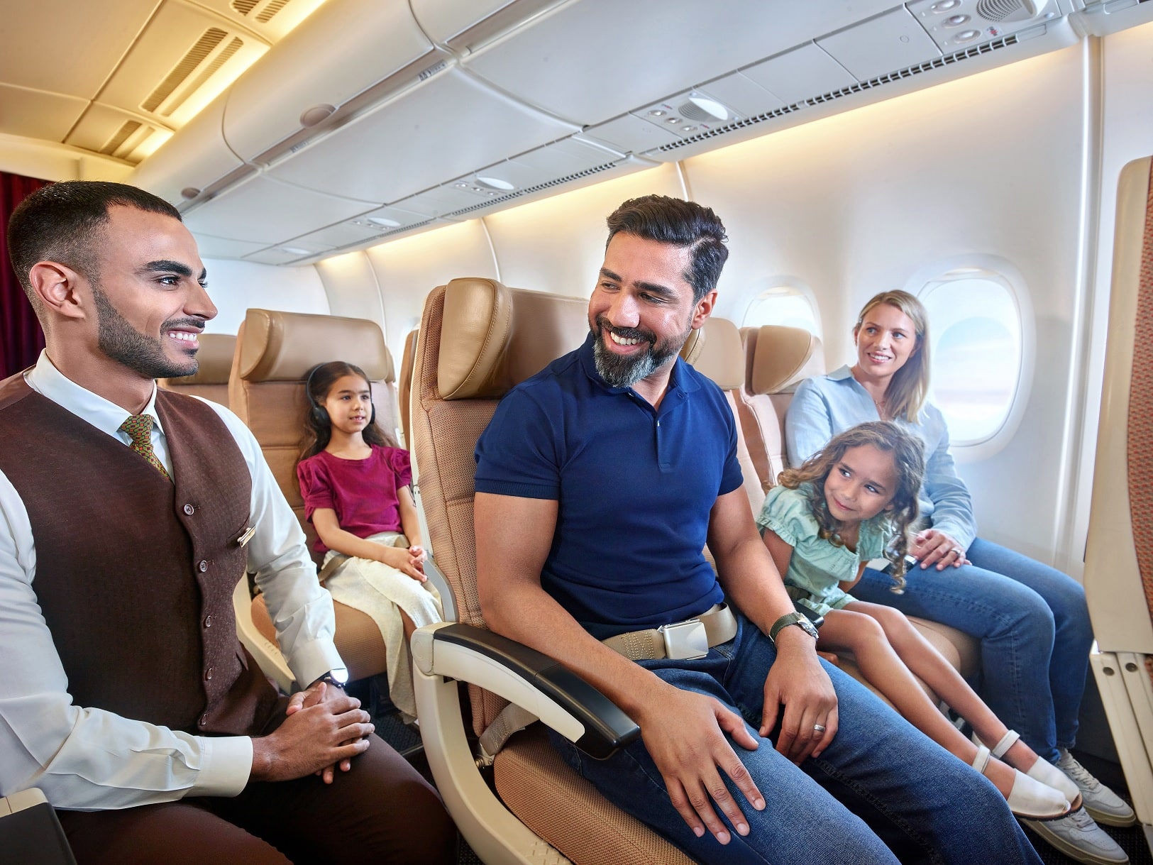 UAE Visa Information Etihad Airways pin-on-etihad-airways-flight-attendants