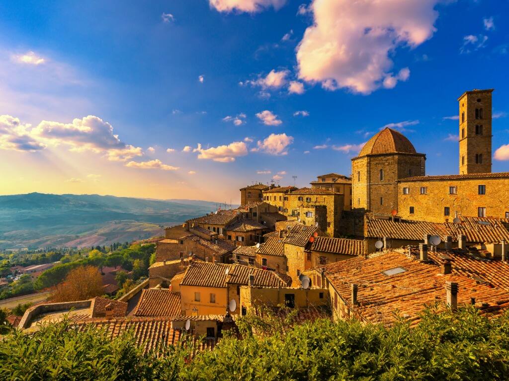 italy tuscan skyline