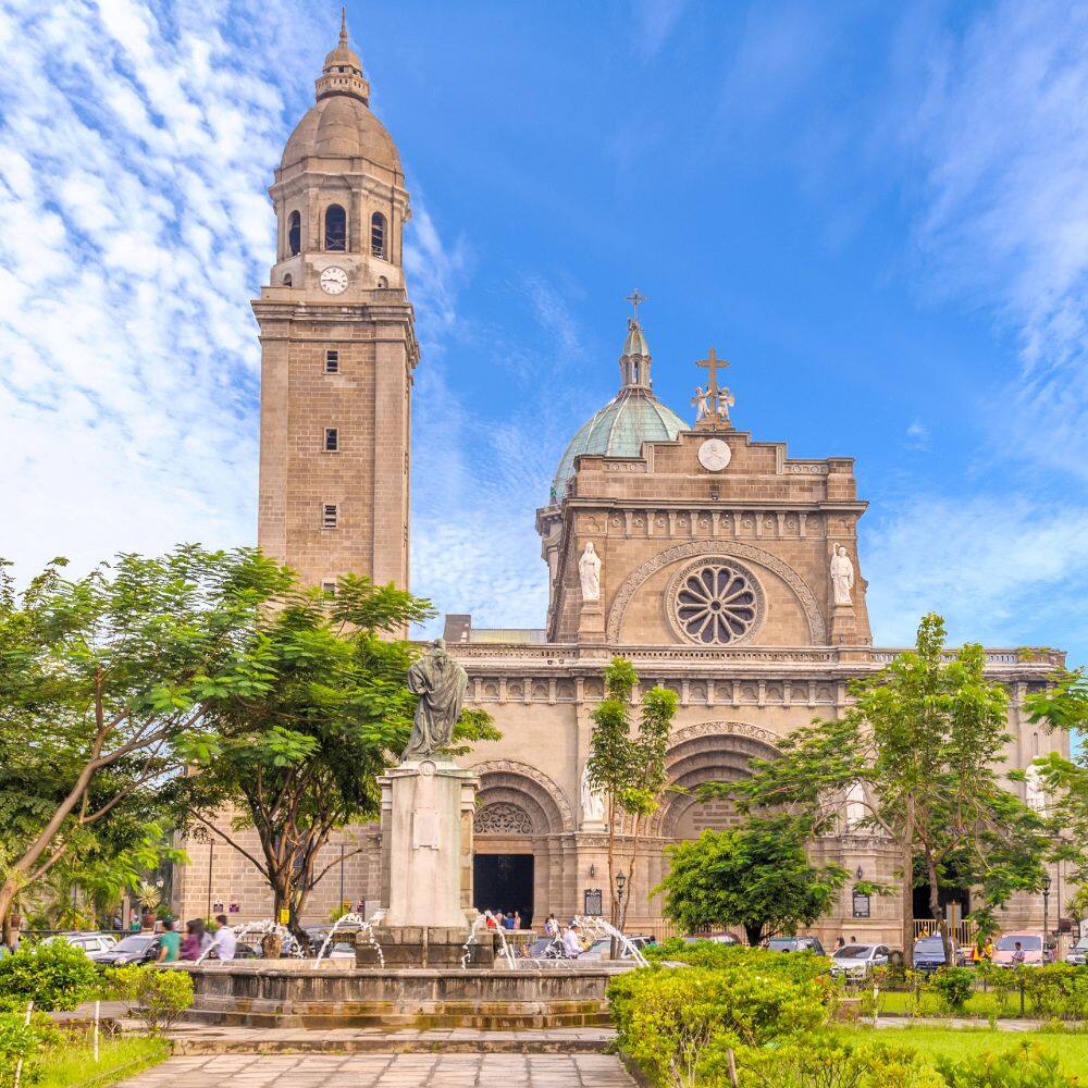 manila cathedral in summer philippines