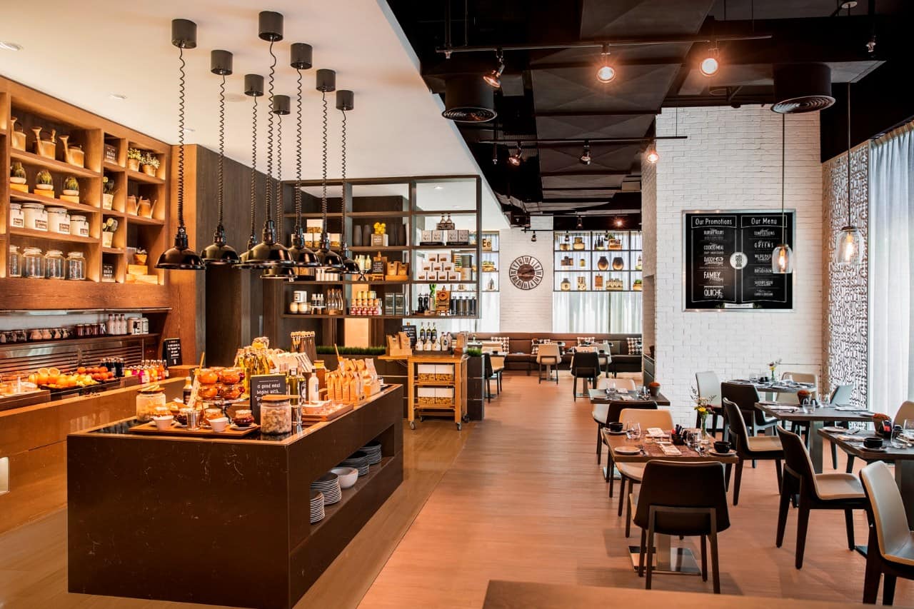 al maha arjaan hotel restaurant