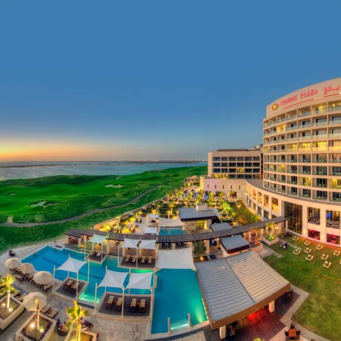 crowne plaza yas island