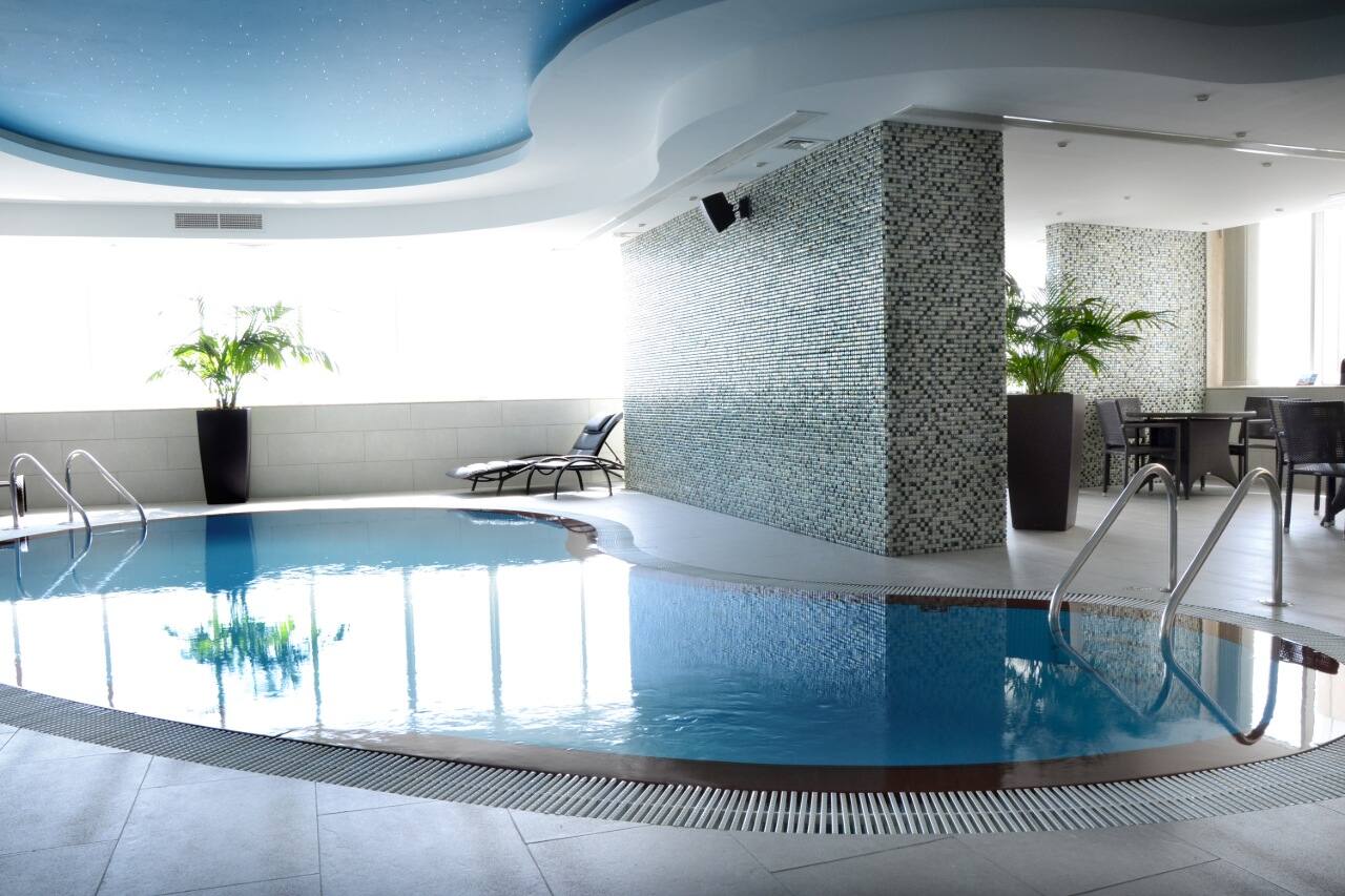 cristal hotel indoor pool