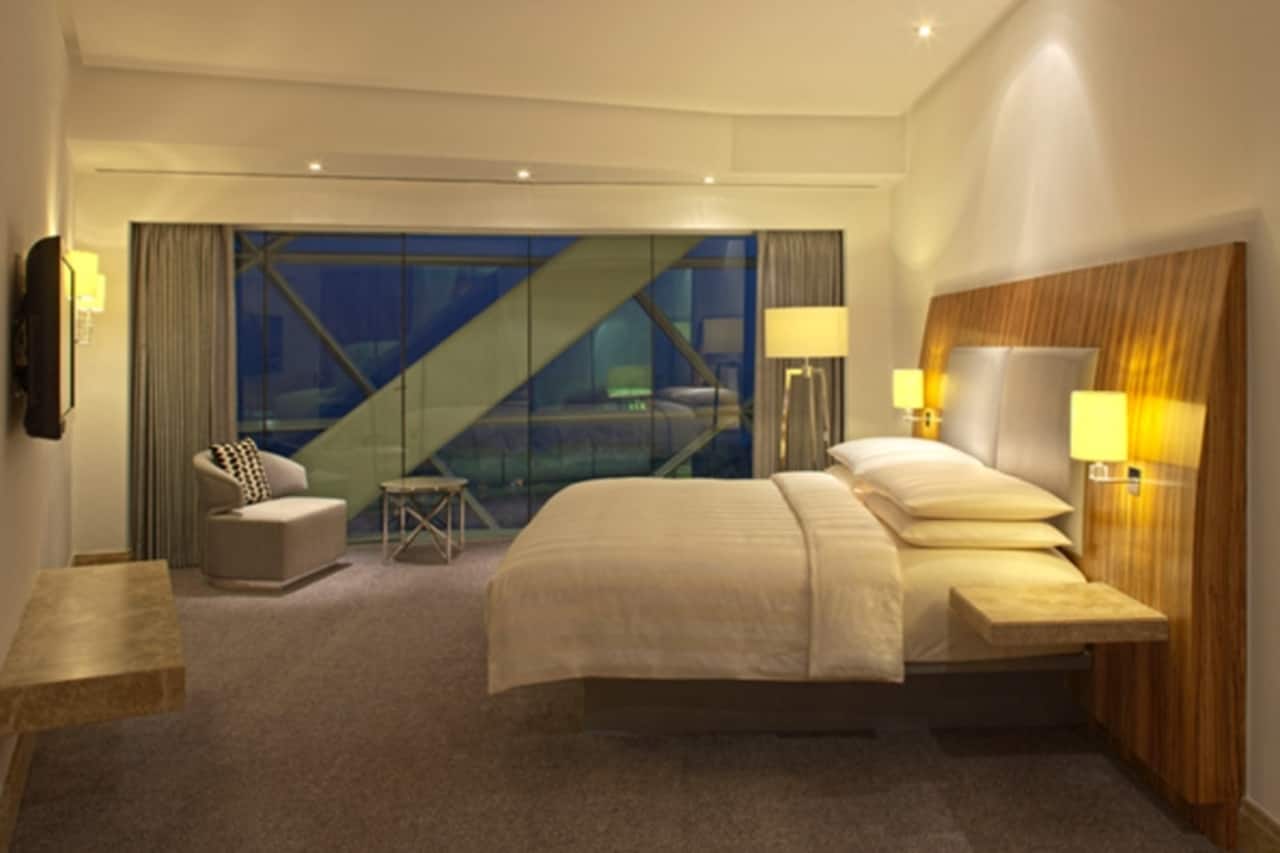 hyatt capital gate hotel room