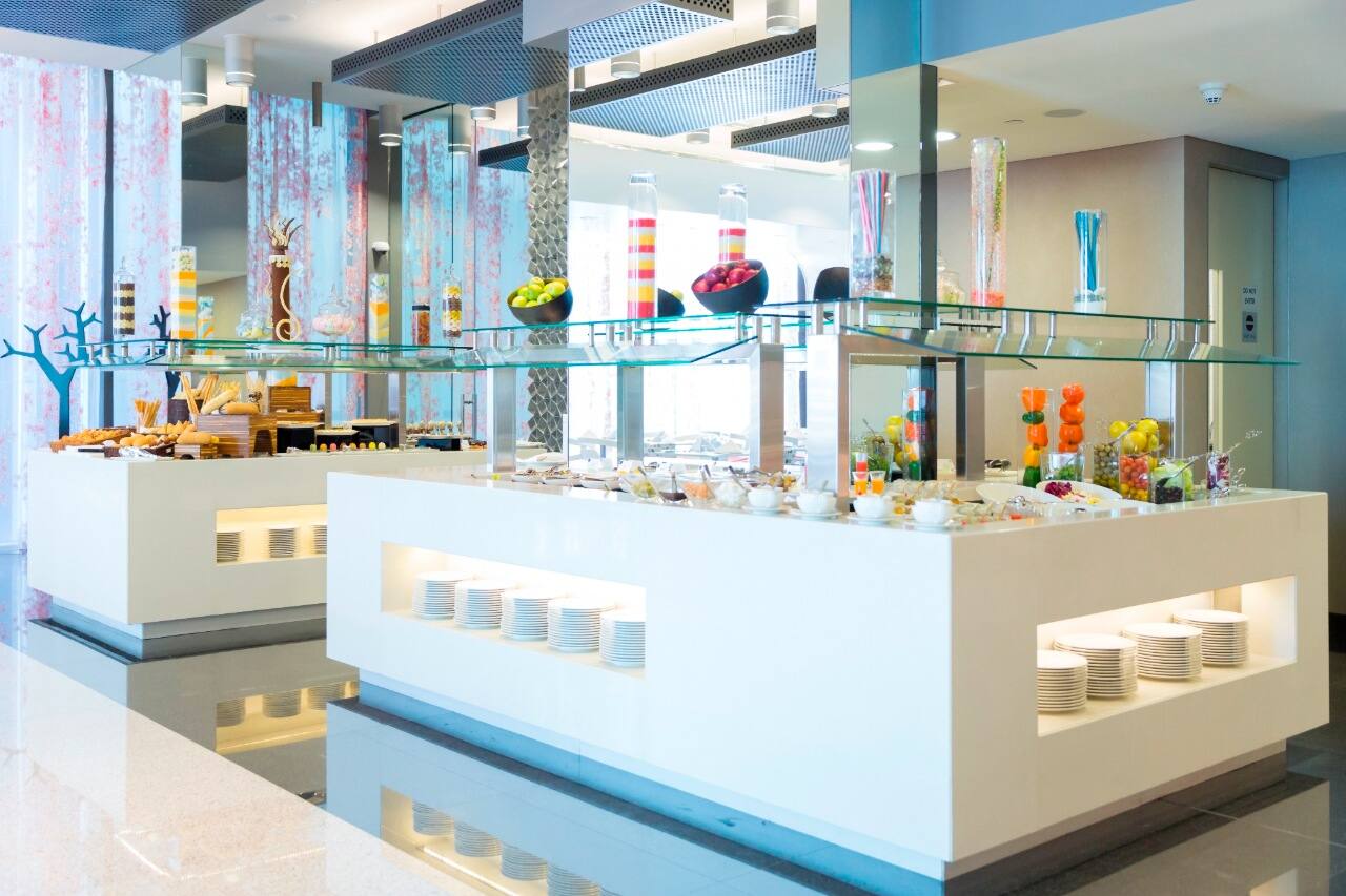 novotel abu dhabi al bustan restaurant