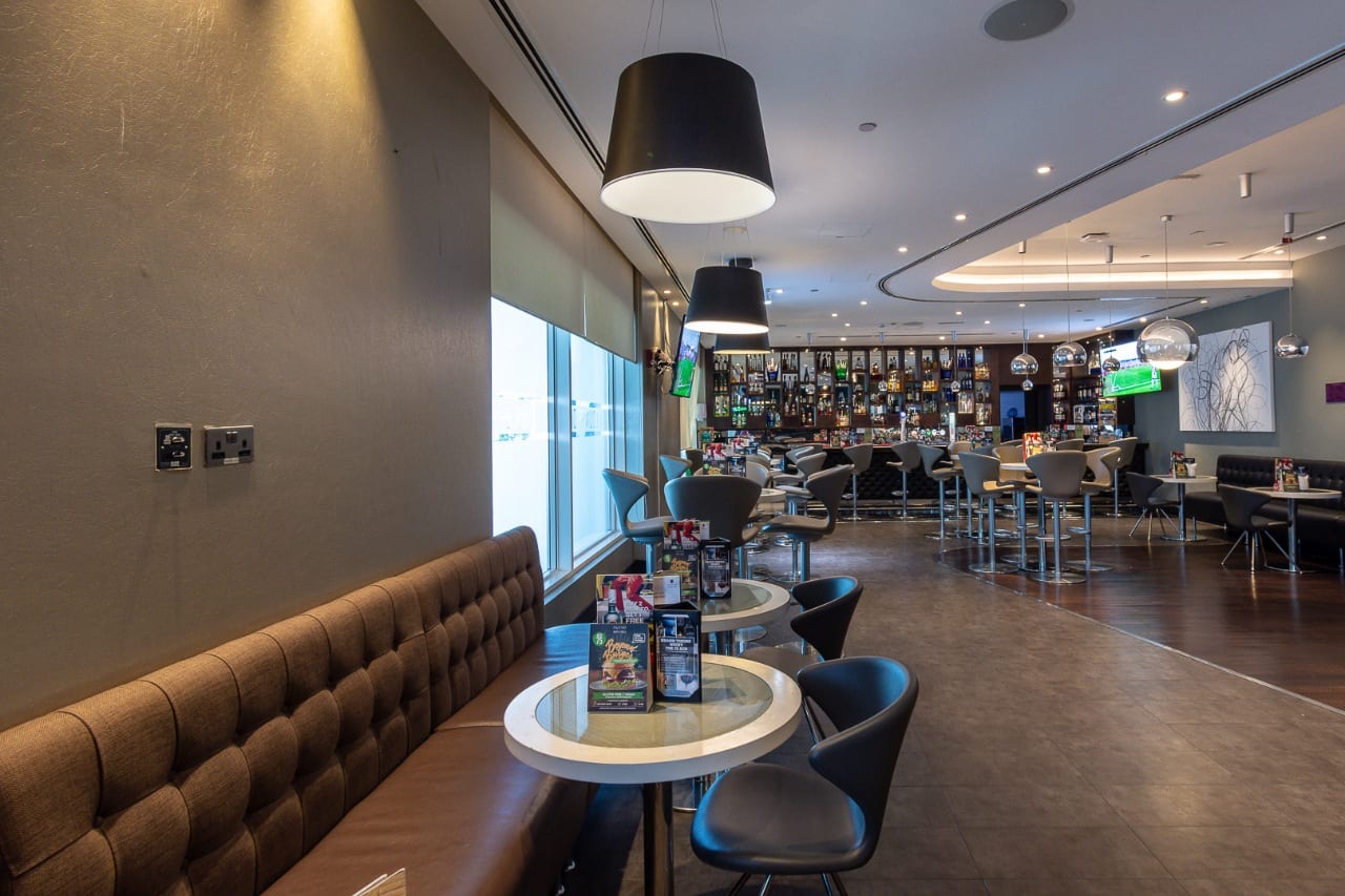 premier inn abu dhabi international restaurant