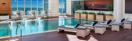 marriott downtown hotel swimming pool