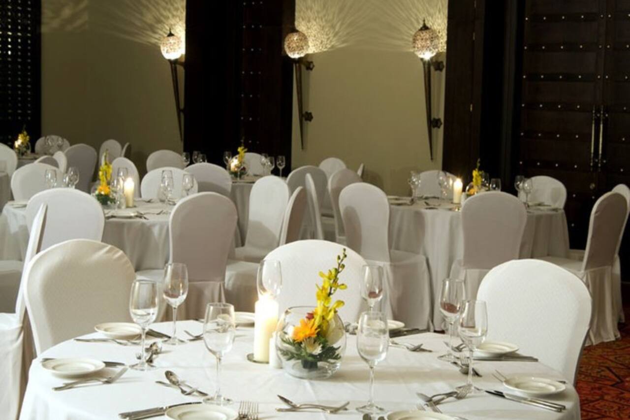 tilal liwa hotel restaurant