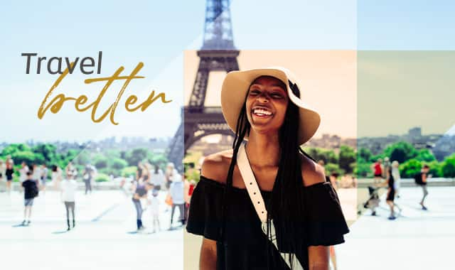 woman traveller in front of eiffel tower