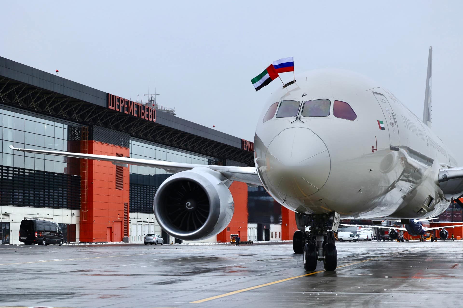 Abu Dhabi strengthens Russian trade and tourism links with first flight to Moscow’s Sheremetyevo International Airport and introduction of daily 787 flights