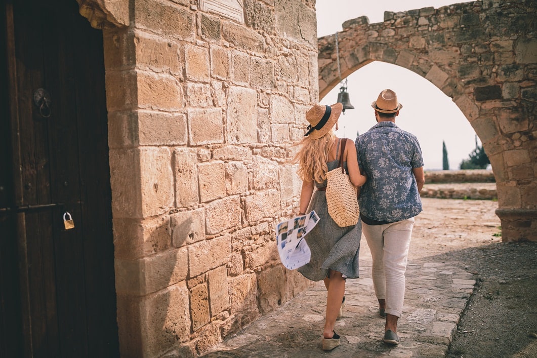 Etihad Airways launches sale to Athens from AED 995 return in Economy