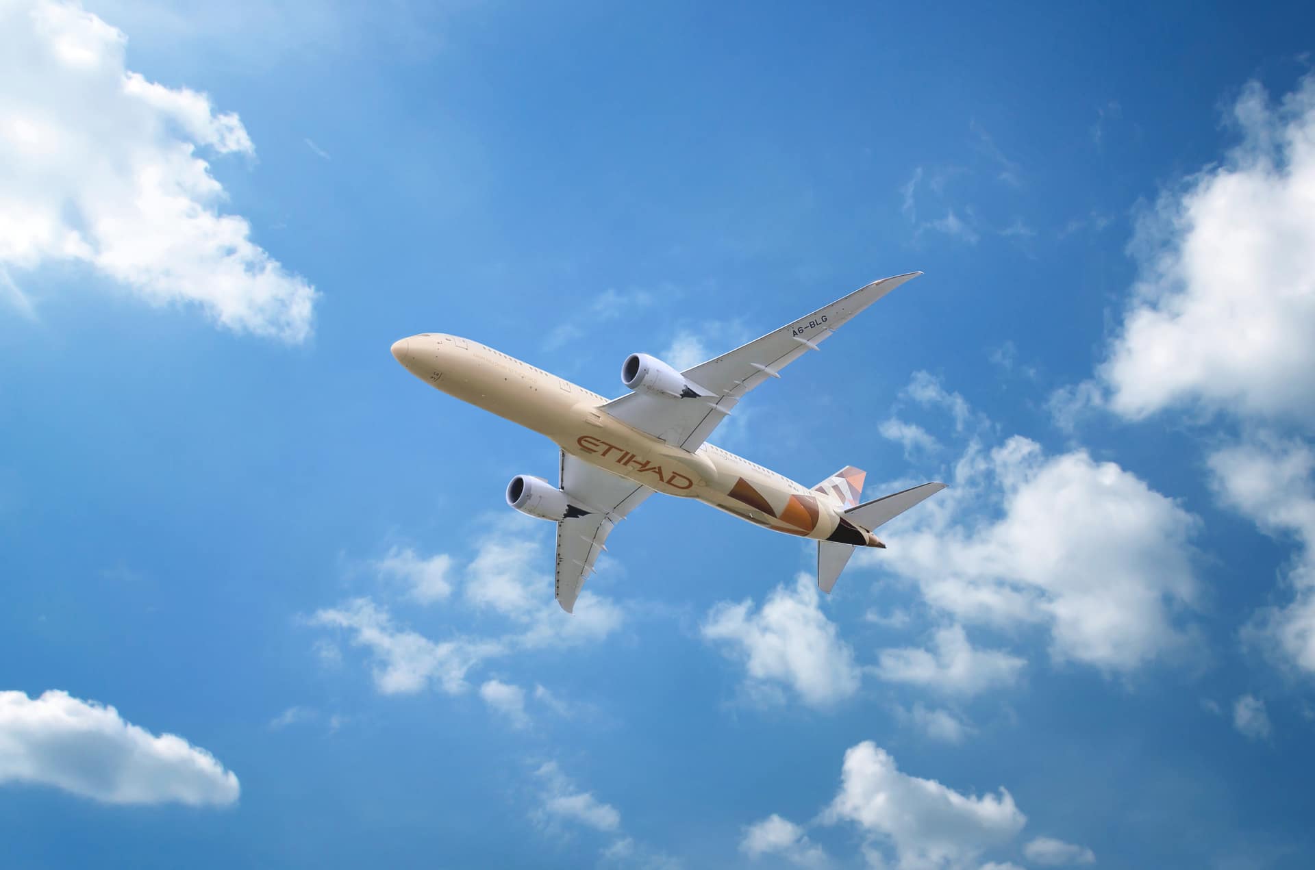 Etihad Airways travel tips for a smooth Airport experience this December