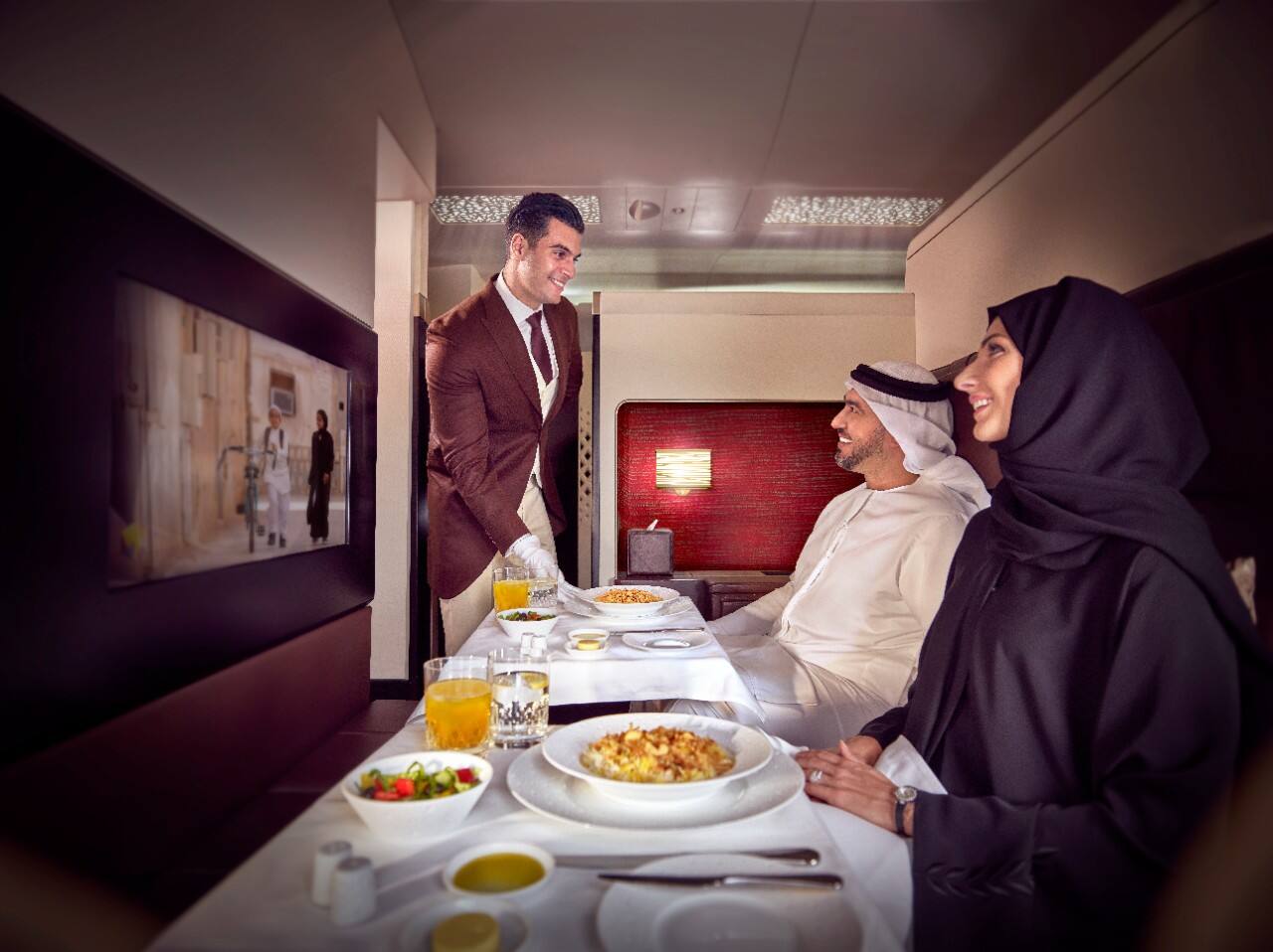 emirati couple dining in etihad residence